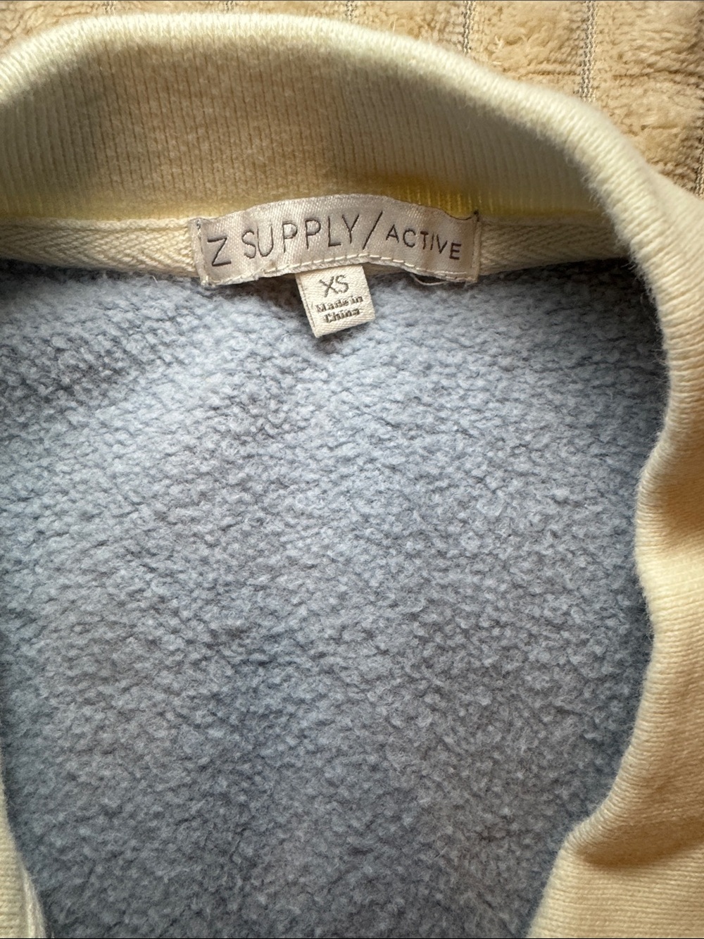 Z Supply Player Collar Cropped Shirt. Size XS - Picture 7 of 7